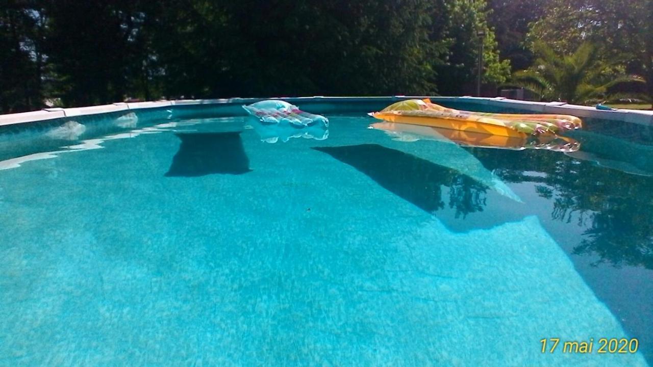 Le Clos Des Palombes Wifi Climatisation Saint-Pierre-du-Mont  Exterior foto