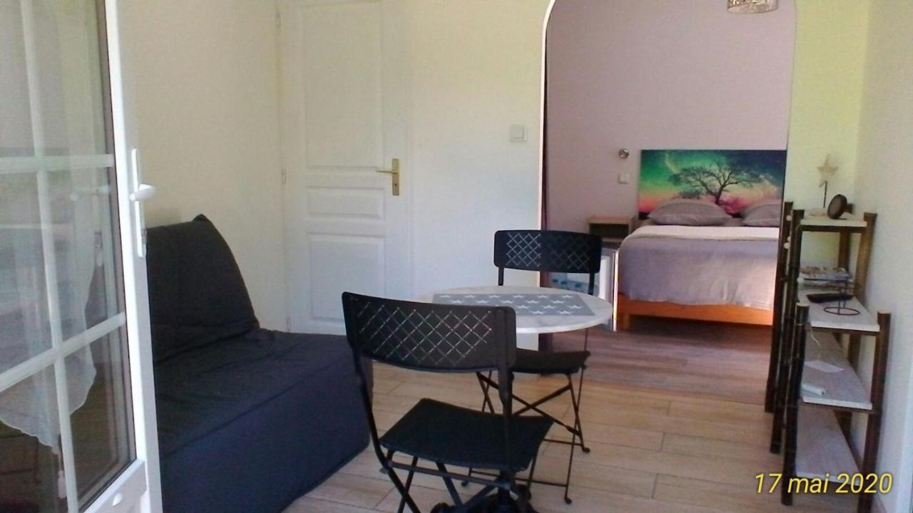Le Clos Des Palombes Wifi Climatisation Saint-Pierre-du-Mont  Exterior foto