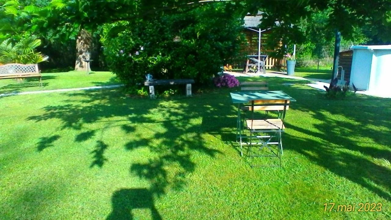 Le Clos Des Palombes Wifi Climatisation Saint-Pierre-du-Mont  Exterior foto